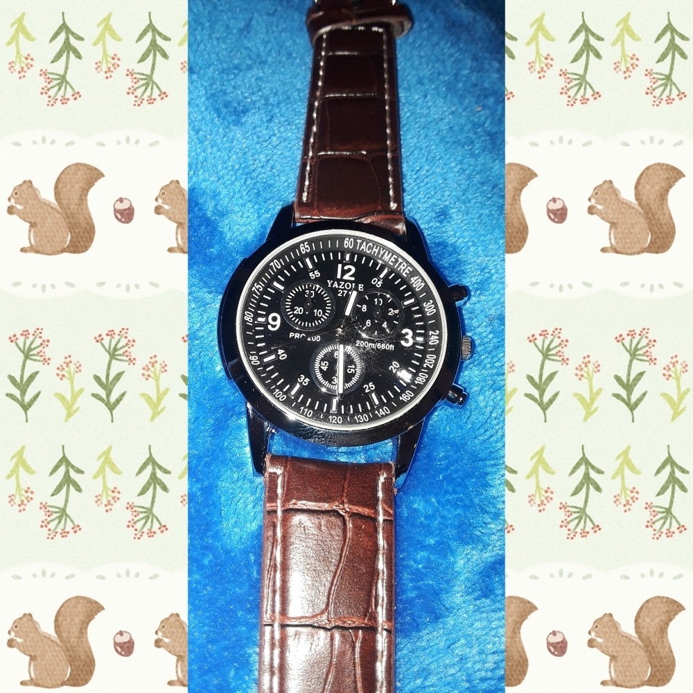 Yazole watch